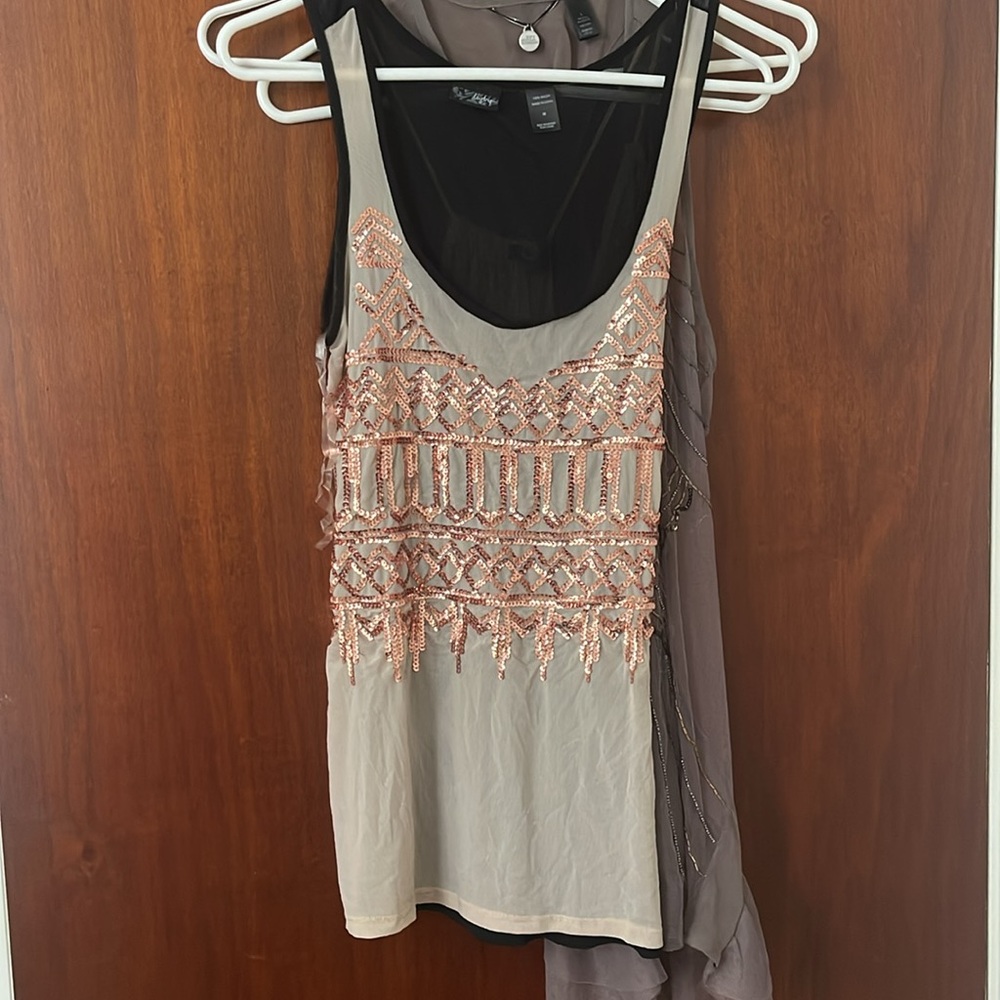 Bundle of 3 Mesh/Sequined/Beaded Going Out Tops - Picture 4 of 4